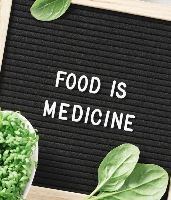 Food is medicine letter board quote flat lay